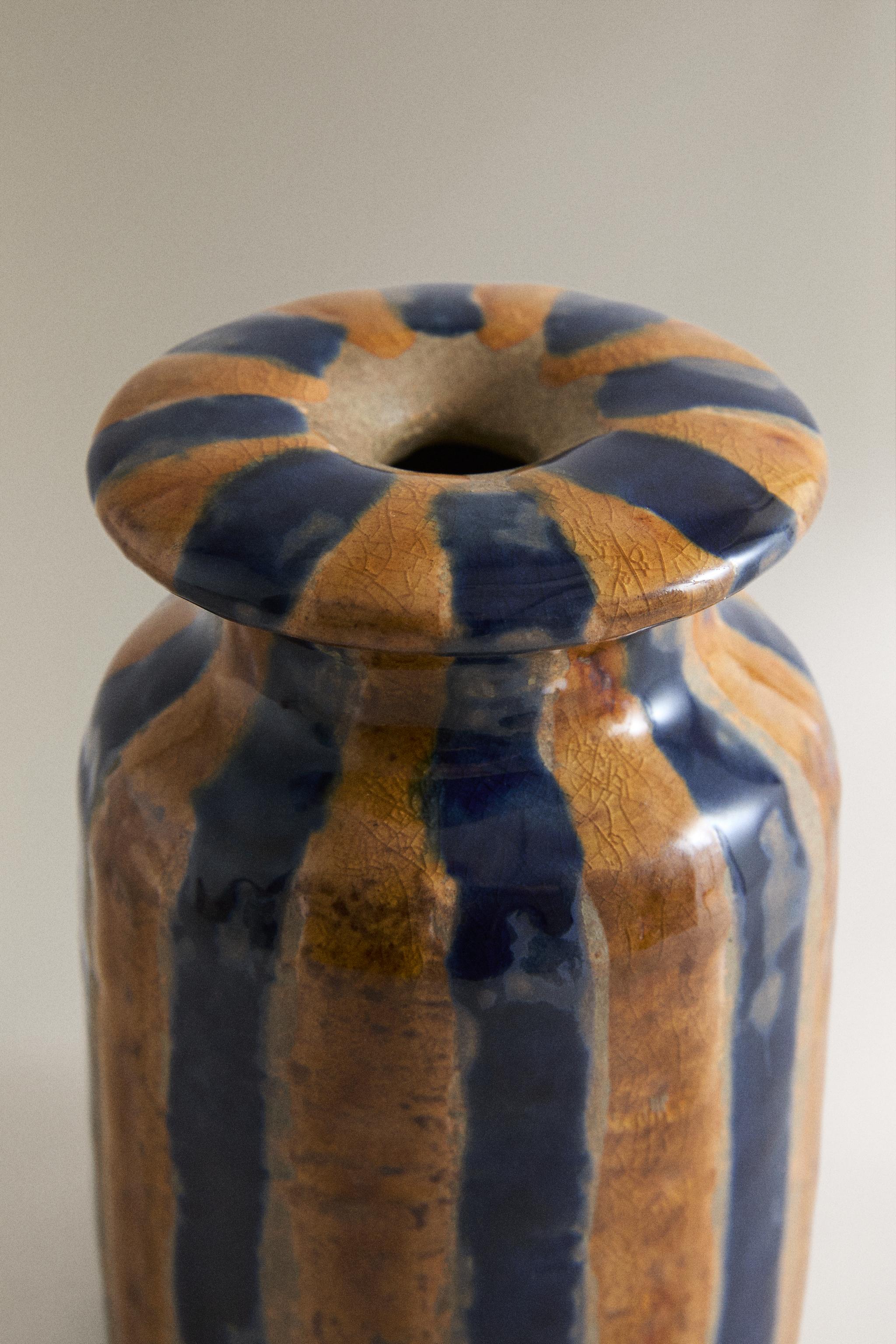 STRIPED CERAMIC REED DIFFUSER TRIM